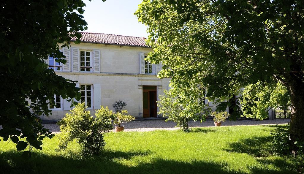 Saint-Maurice-de-Tavernole Le Vieux Noyer Bed & Breakfast エクステリア 写真